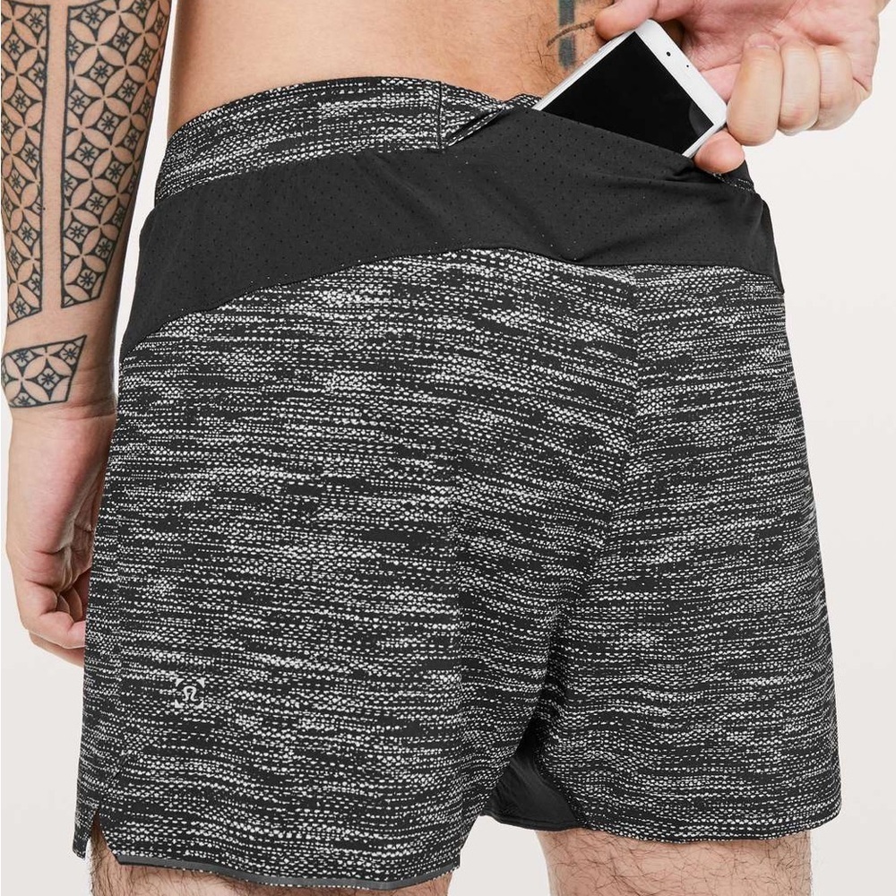 Lululemon Surge Short *4" Updated
All Court Texture White Black